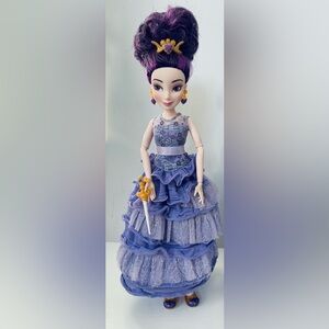 Disney Descendants Mal 11” Deluxe Coronation Doll Dress & Accessories